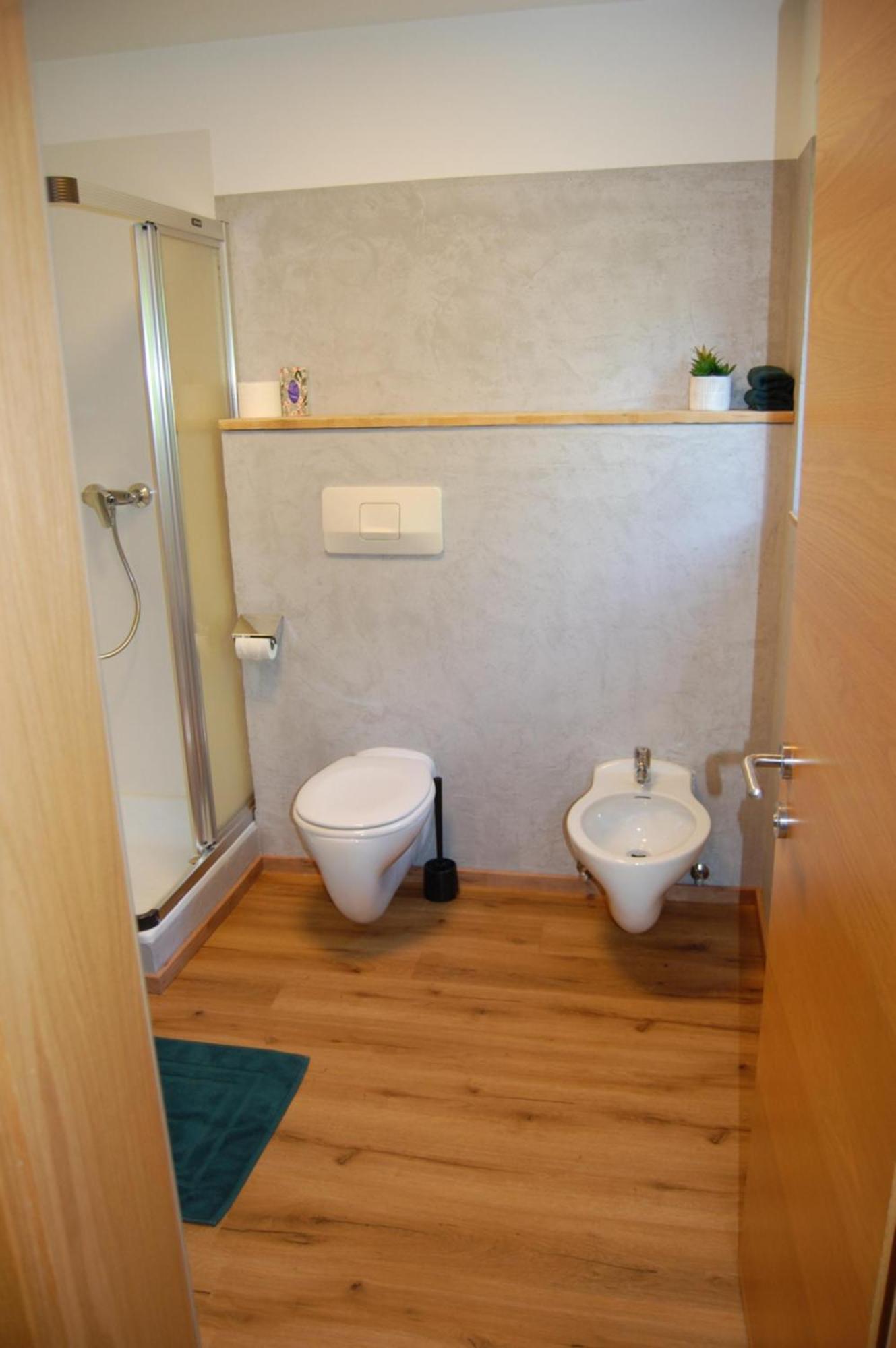 Bed and Breakfast Haus Hager Schlitters Esterno foto